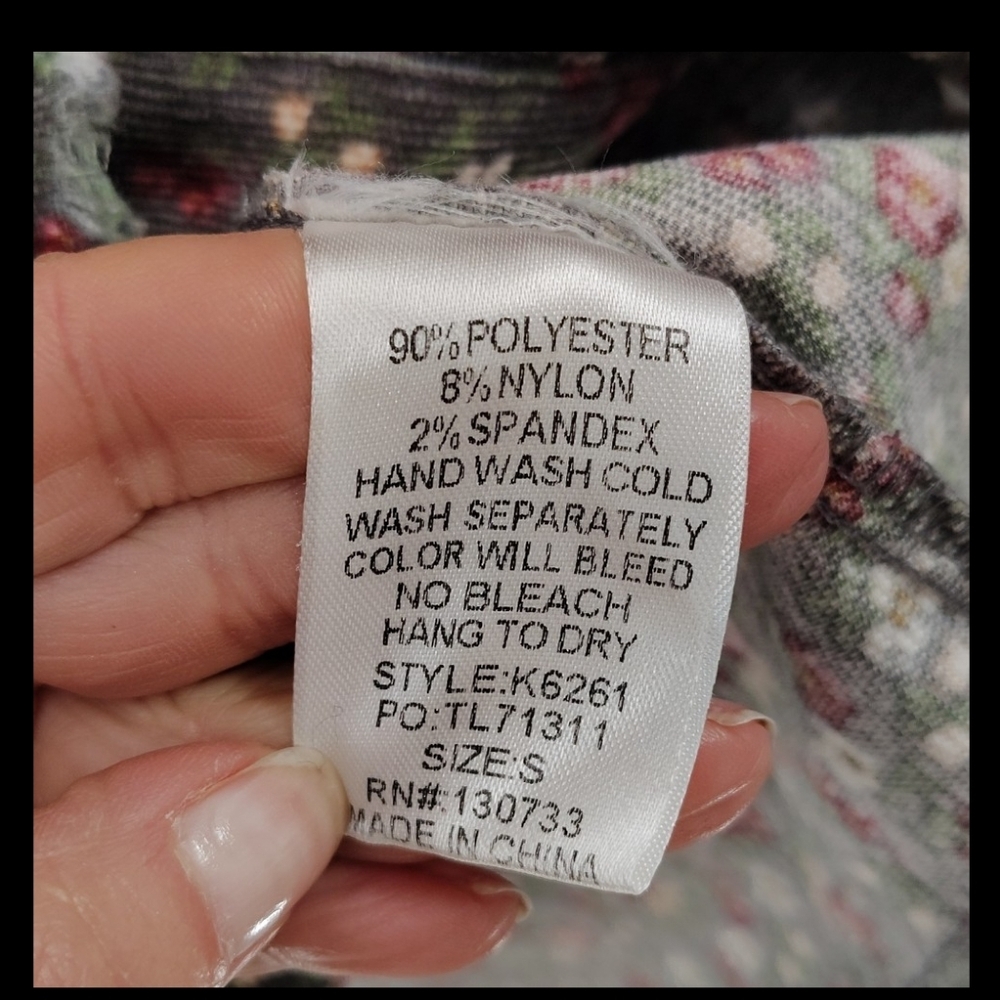 Umgee Button Down Gray Size Small Oversized Top C… - image 8